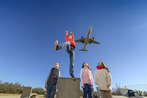 mirador de aviones el prat|El Prat Aircraft viewpoint 